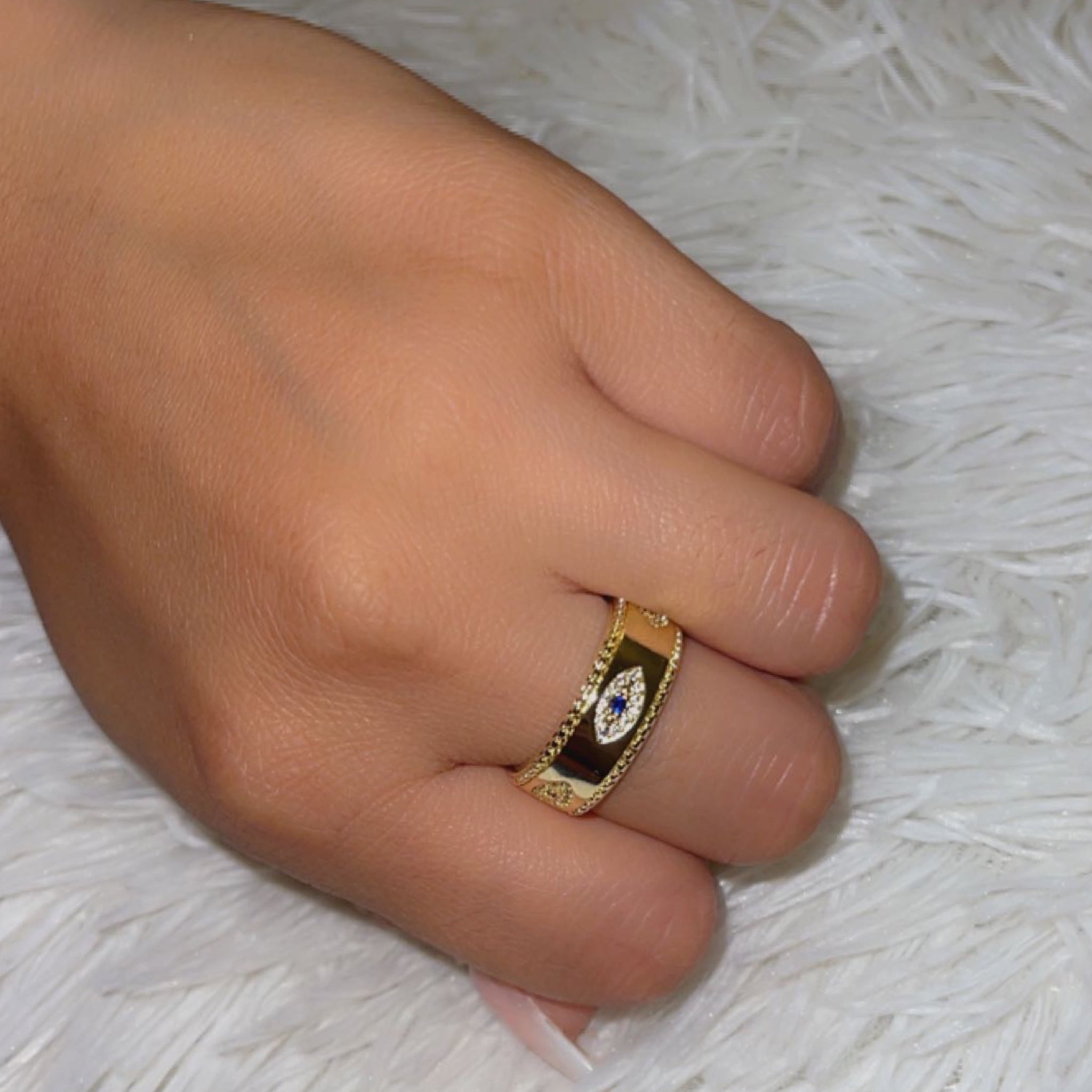 “Good Vibes”Ring